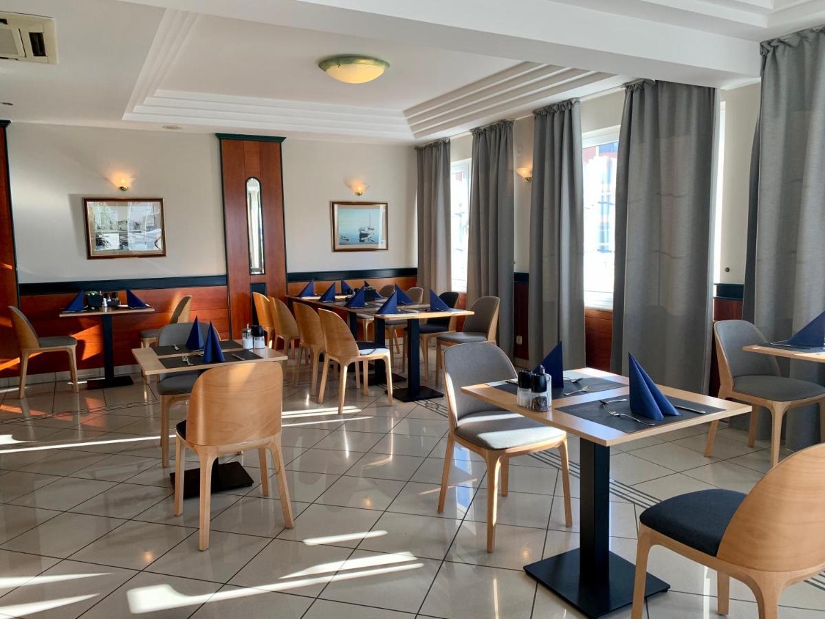 זאדאר Hotel Mediteran מראה חיצוני תמונה